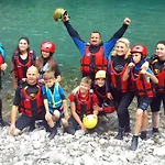 Üdülőpark Rafting Camp Tara Center Tri Vodenice