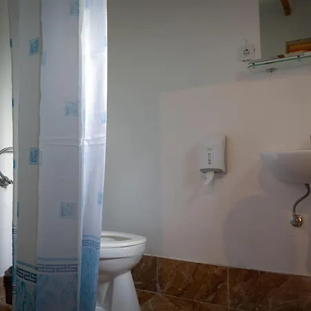 Prázdninový areál Rafting Camp Tara Center Tri Vodenice