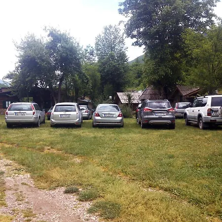 Parque de vacaciones Rafting Camp Tara Center Tri Vodenice 3*