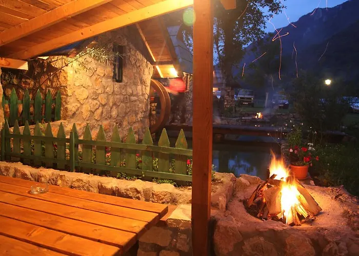 Parque de vacaciones Rafting Camp Tara Center Tri Vodenice 3*